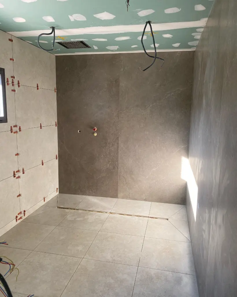 Ch Construction Renovation Creation De Salle De Bain La Seyne Sur Mer Carelage Xxl10